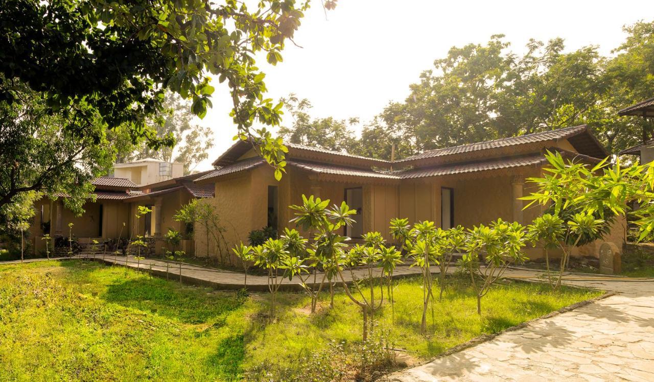 Serendipity Lakes And Resorts Tamia Exterior photo